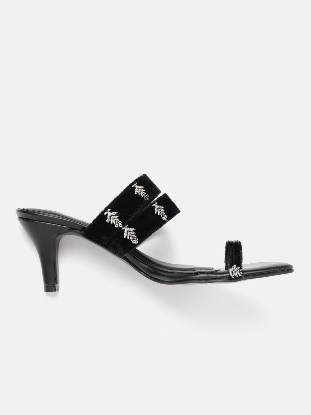 House of Pataudi Floral Embroidered Slim Heels