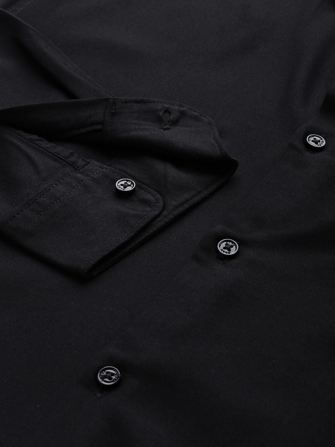 THE BEAR HOUSE Men Black Solid Slim Fit Casual Shirt