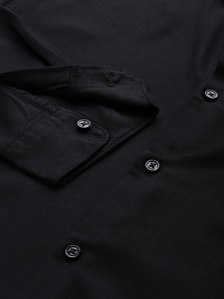 THE BEAR HOUSE Men Black Solid Slim Fit Casual Shirt
