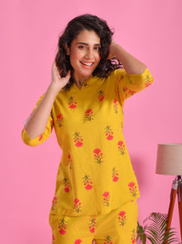 Sanskrutihomes Floral dicetak atas dengan seluar saman malam bulat bulat