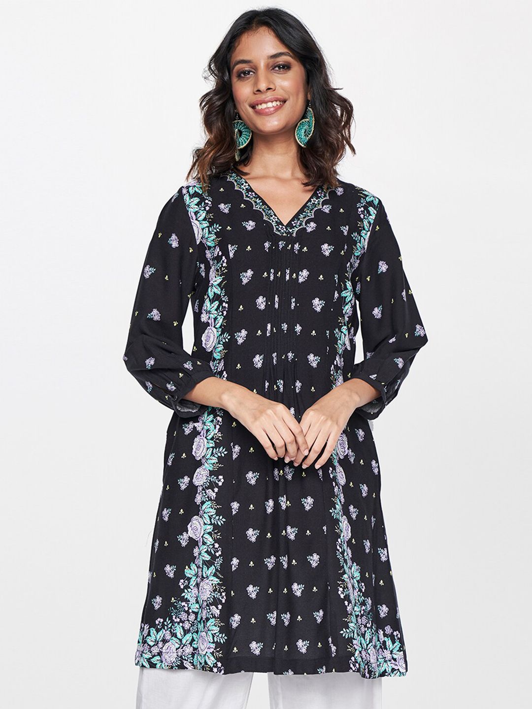 Global Desi Floral Printed V-Neck Puff Sleeves A-Line Kurta