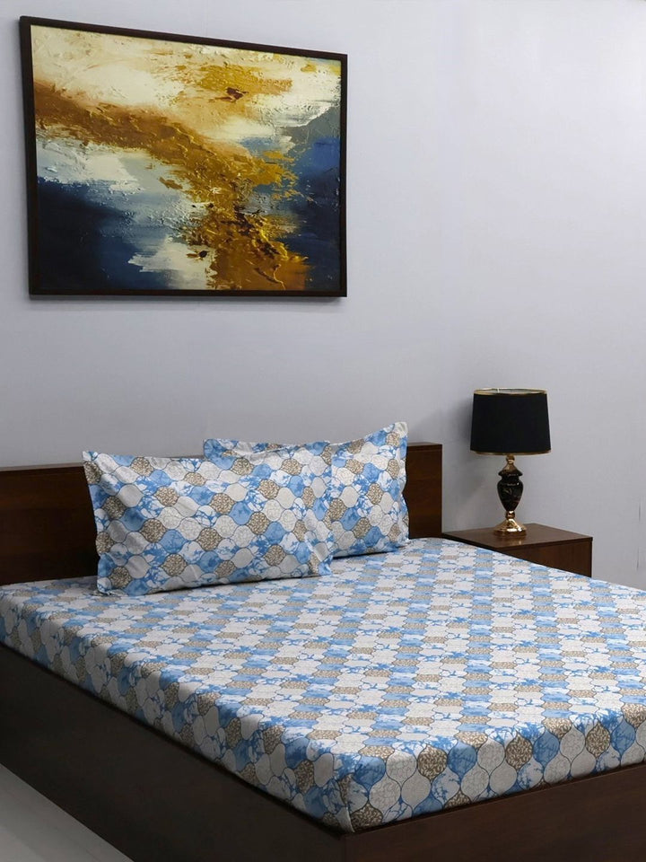 BOMBAY DYEING Blue & White Floral 160 TC Queen Bedsheet with 2 Pillow Covers