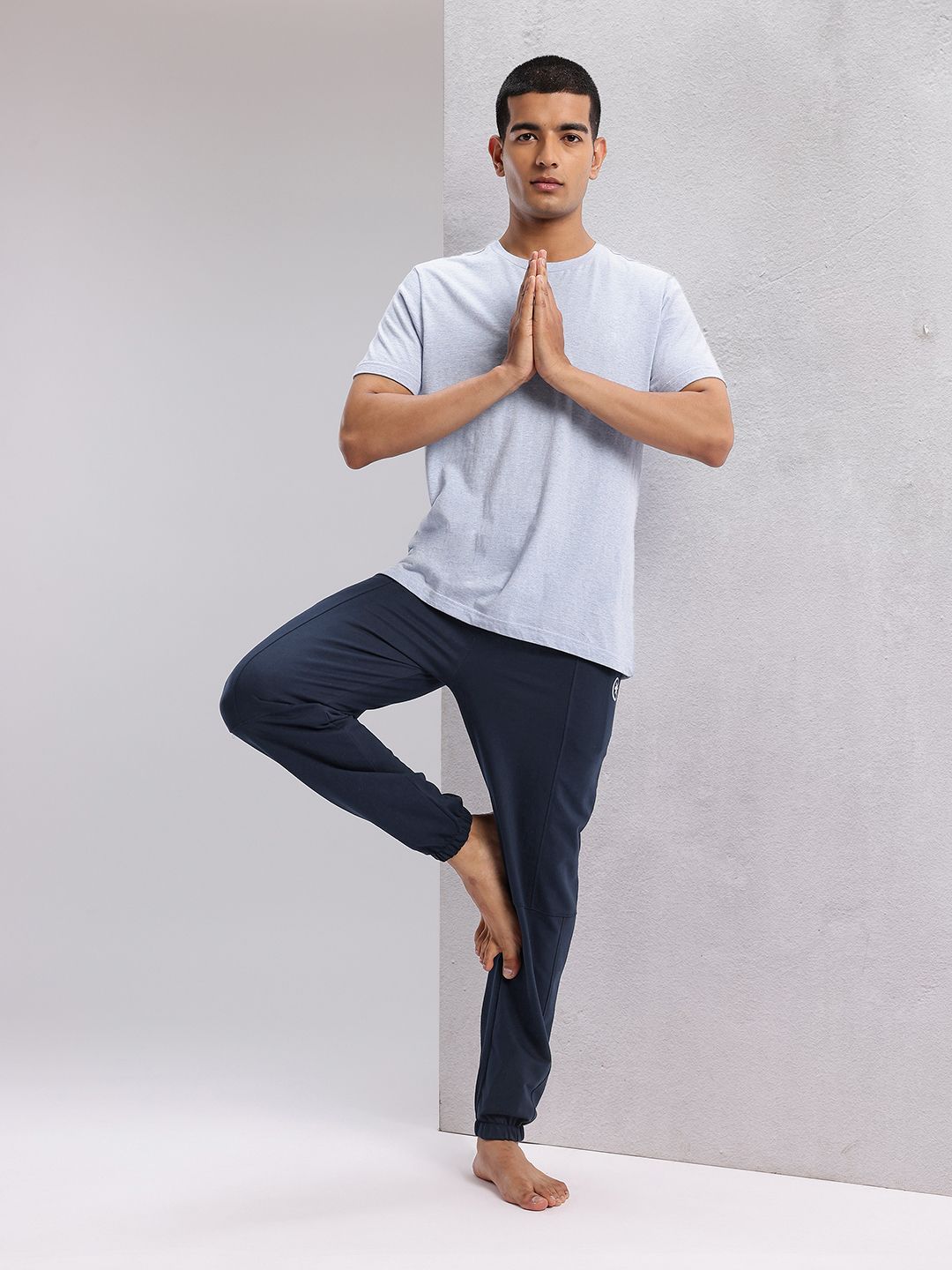 HRX by Hrithik Roshan Men Panelled Yoga Joggers