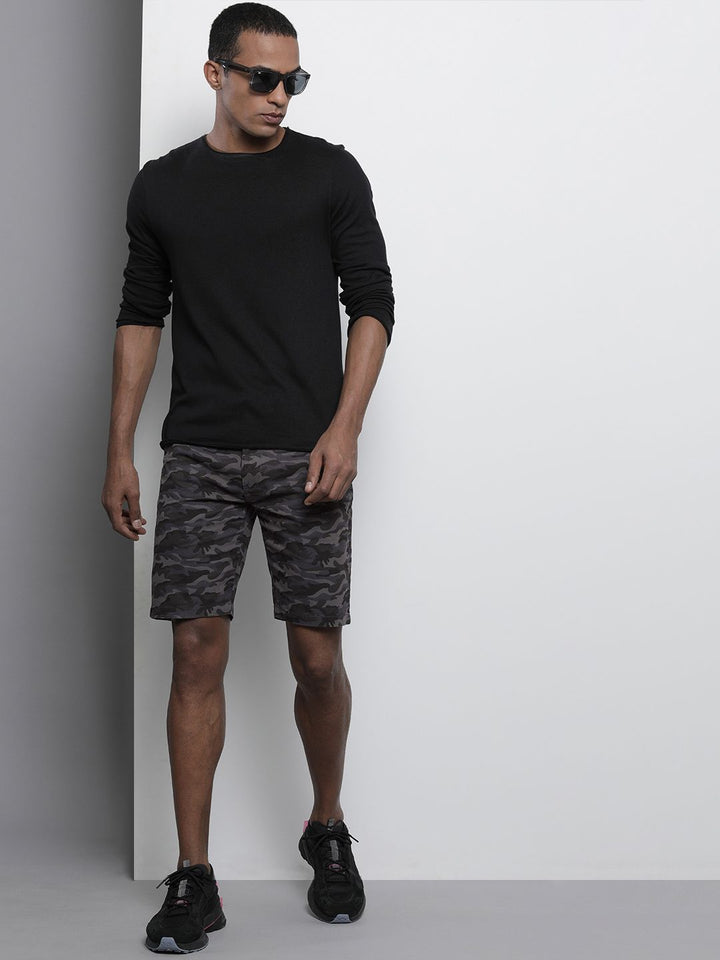 The Indian Garage Co Men Grey Printed Slim Fit Chino Shorts