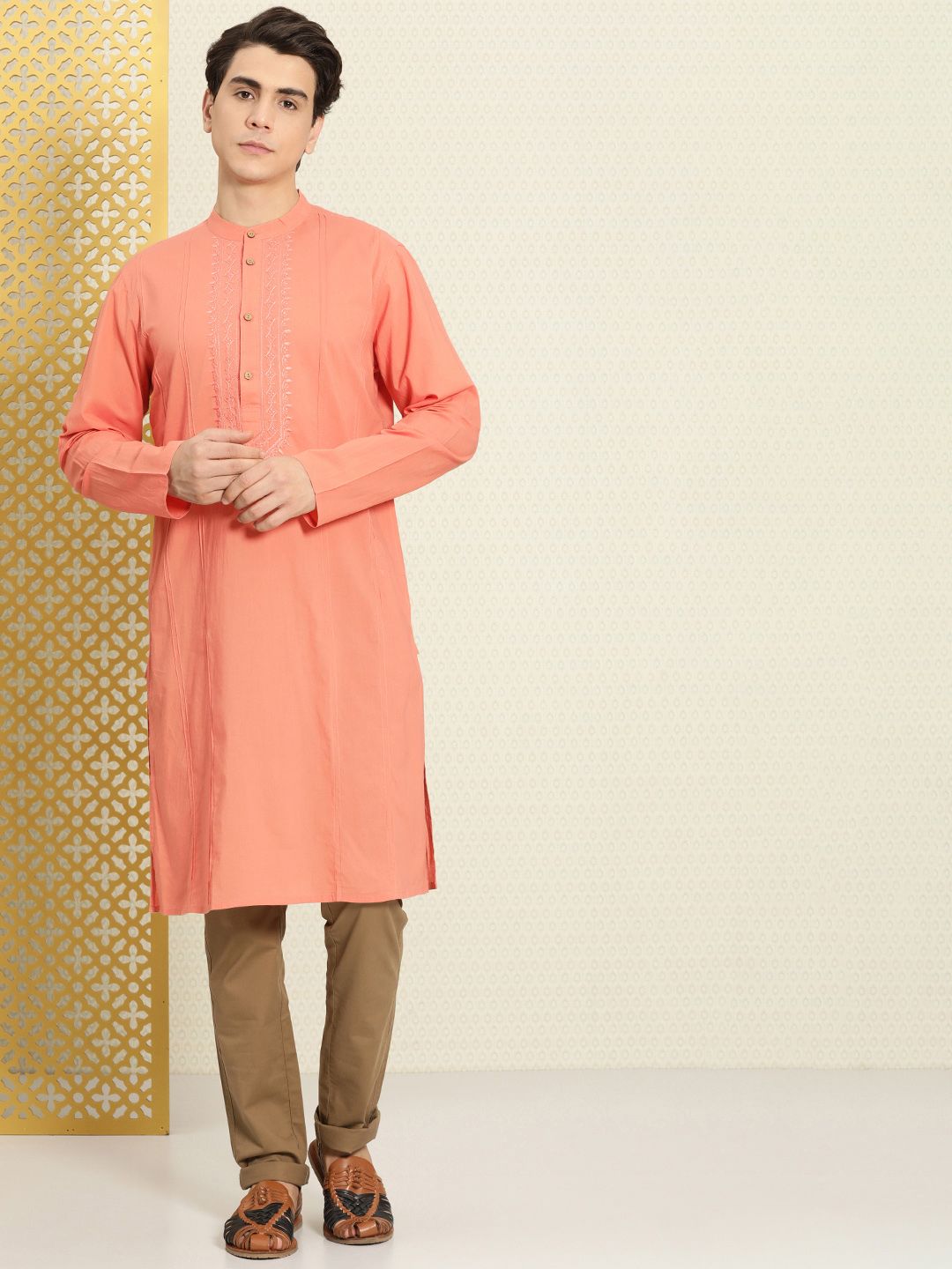 House of Pataudi Men Chikankari Yoke Design Pure Cotton Rozana Kurta
