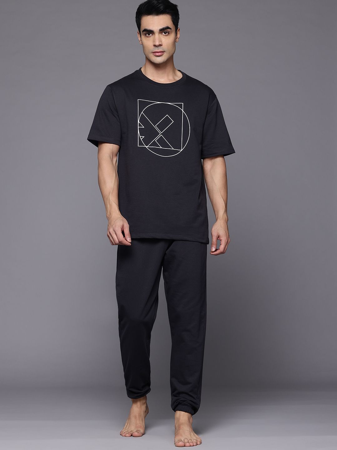 HRX by Hrithik Roshan Geometric Printed Yoga Tracksuit