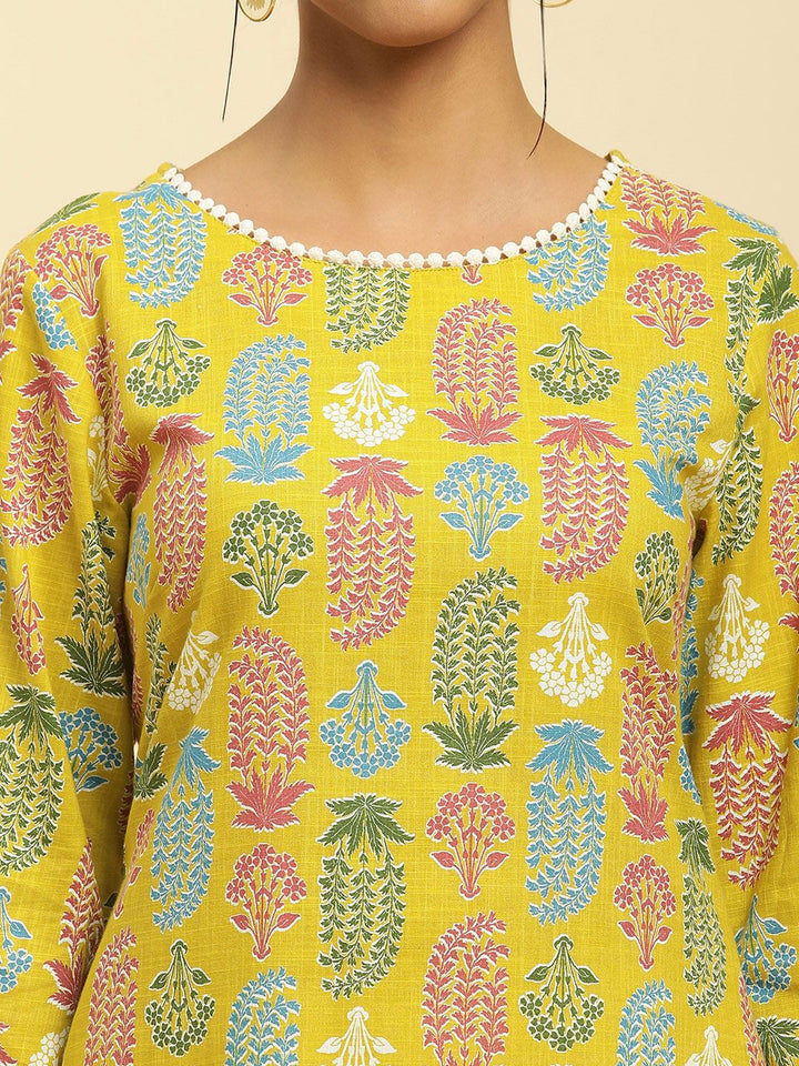 W Floral Printed Cotton Kurta