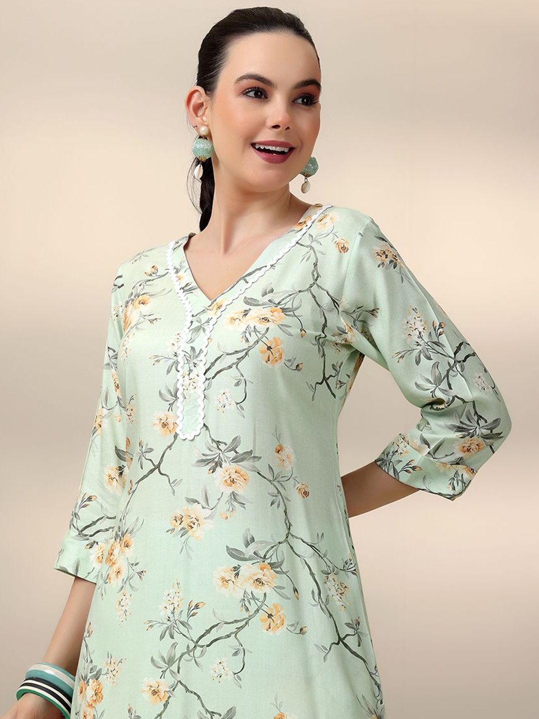 Libas Sea Green Floral Printed V-Neck Tunic With Palazzo