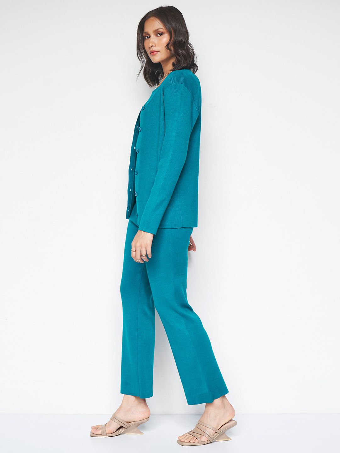 And Women Solid Top with Trousers & Jacket