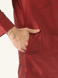 SOJANYA Men Maroon Solid Straight Kurta