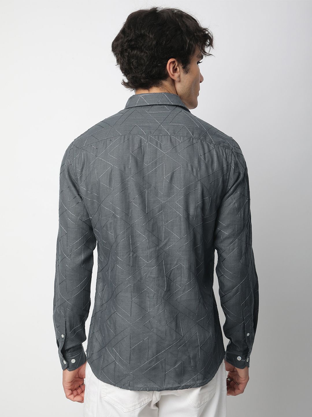 VASTRADO Men Classic Spread Collar Geometric Checked Cotton Slim Fit Casual Shirt