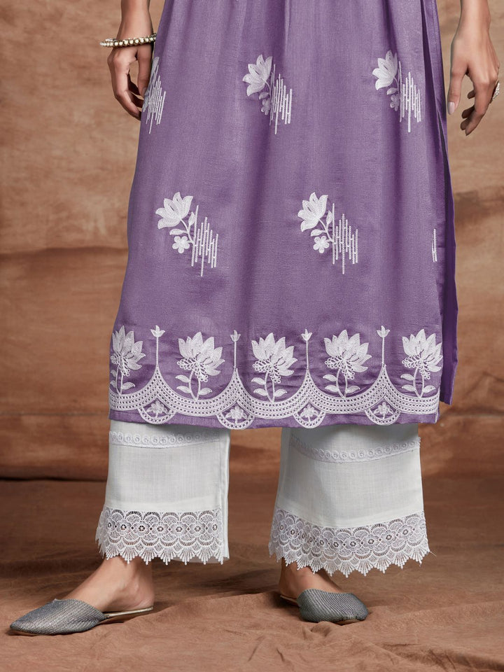 KALINI Women Chikankari Embroidery Kurta