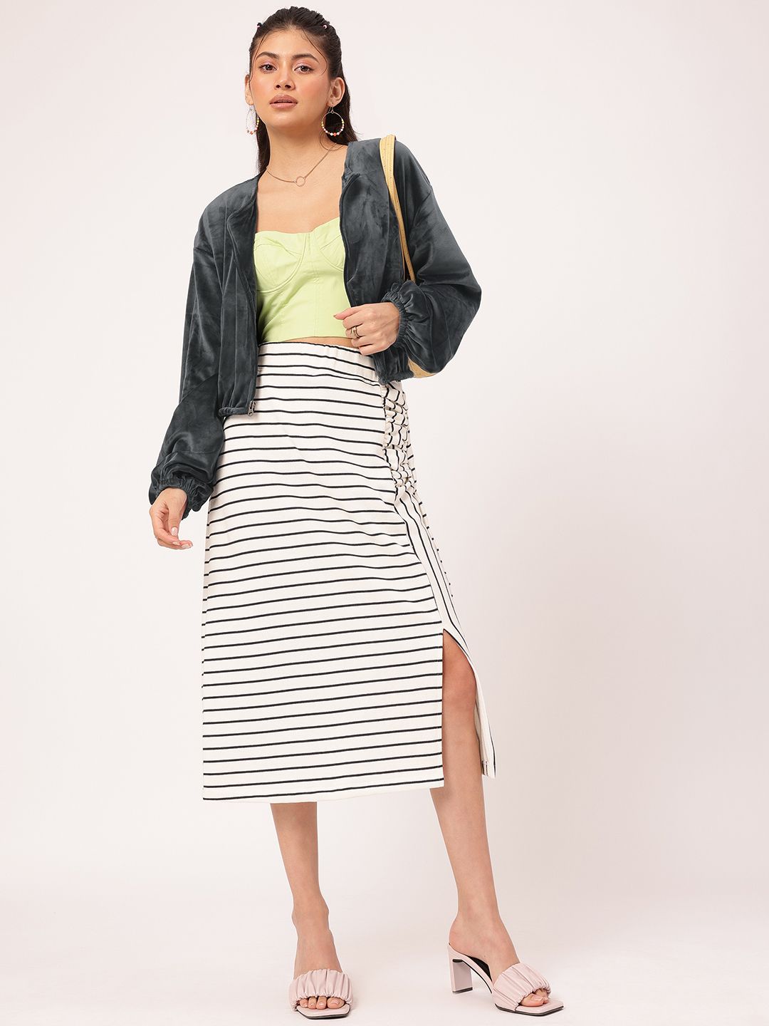 DressBerry Nomadic Nest Velour Finish Dramatic Puff Sleeves Crop Jacket
