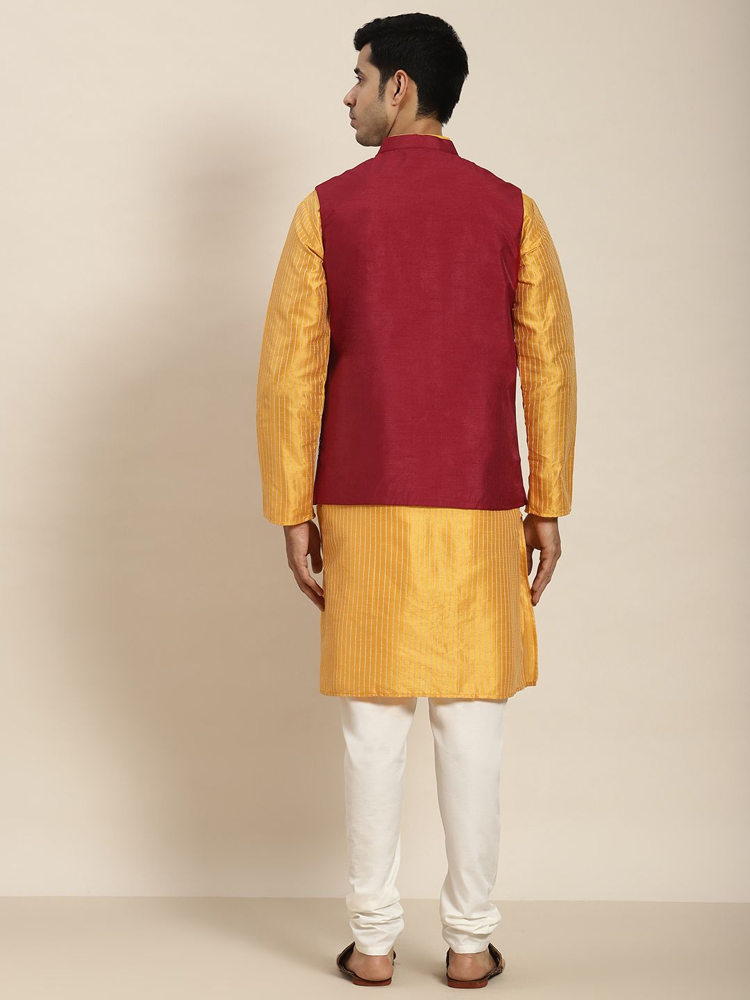 SOJANYA Men Woven Design Kurta with Churidar with Nehru Jacket