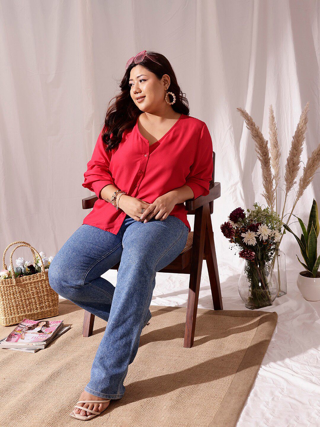 CURVY STREET Plus Size V-Neck Cuffed Sleeves Shirt Style Top