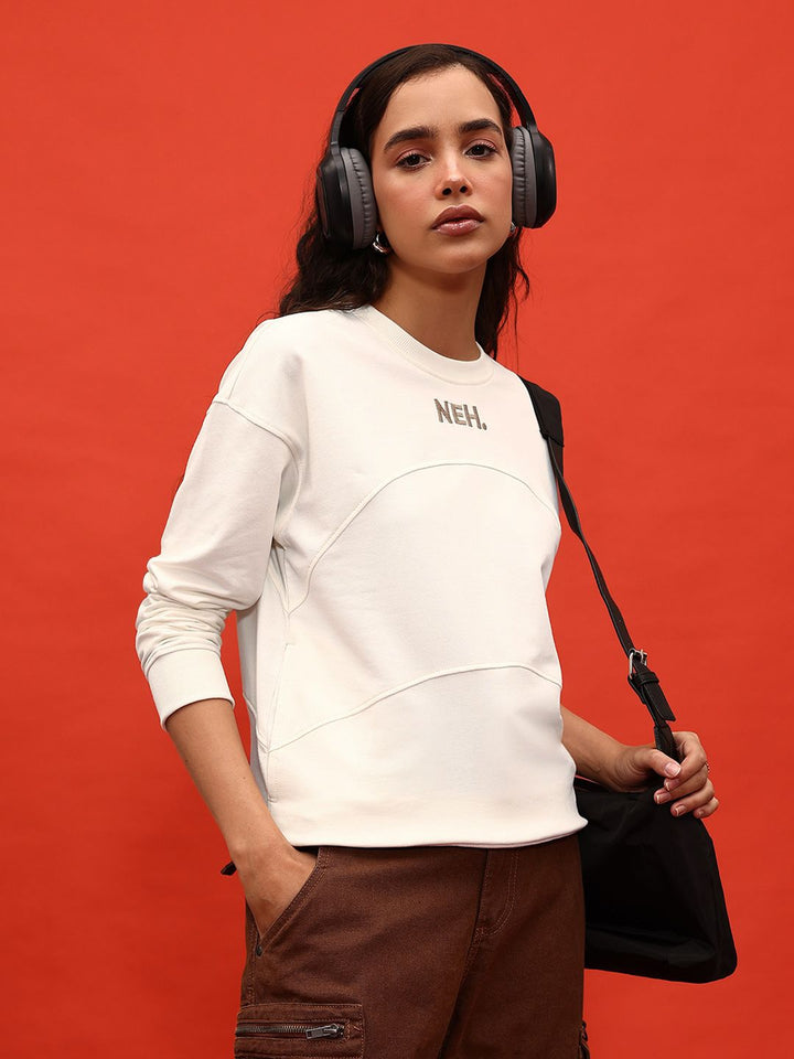 DressBerry Embroidered Detail Drop-Shoulder Sleeves Sweatshirt