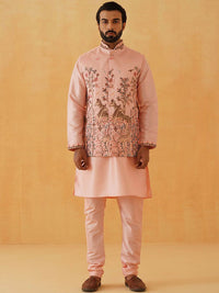 SOJANYA LUXE Thread Work Silk Cotton Straight Kurta dengan Jaket Churidar & Nehru