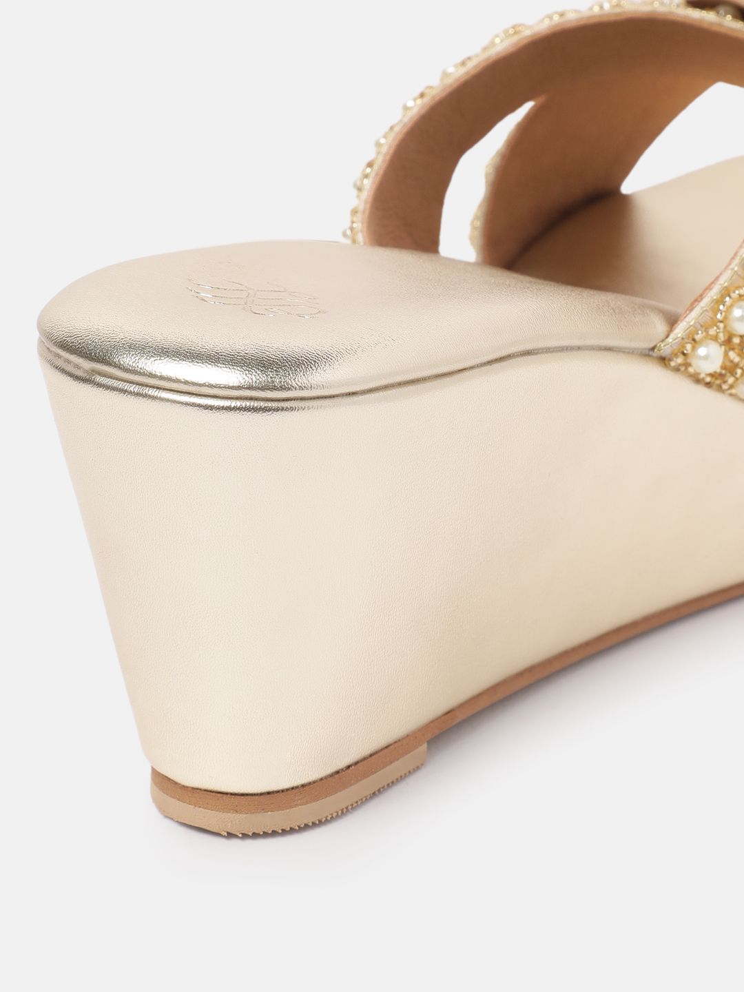 House of Pataudi Ethnic Embellished Wedge Heels