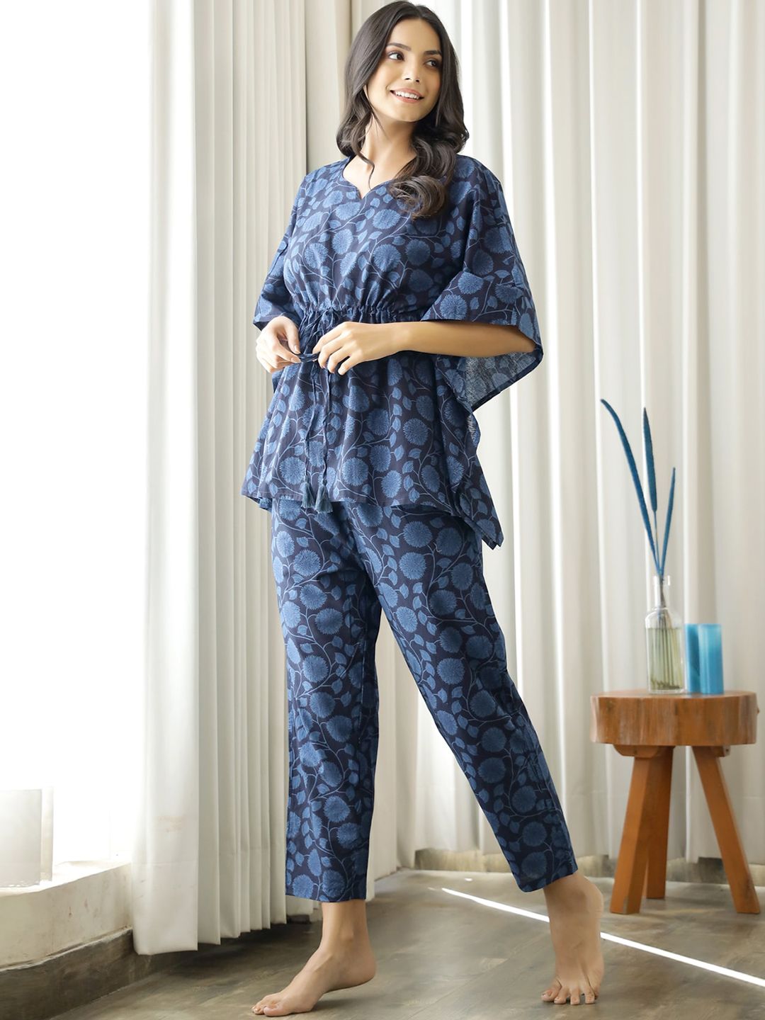 SANSKRUTIHOMES Women Navy Blue Printed Pure Cotton Night suit