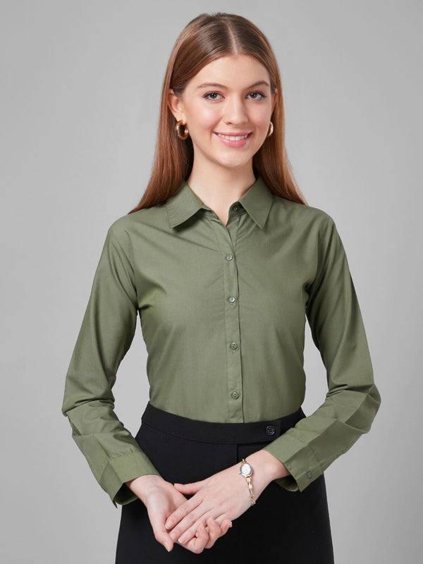 Gaya wanita kota baju formal pepejal