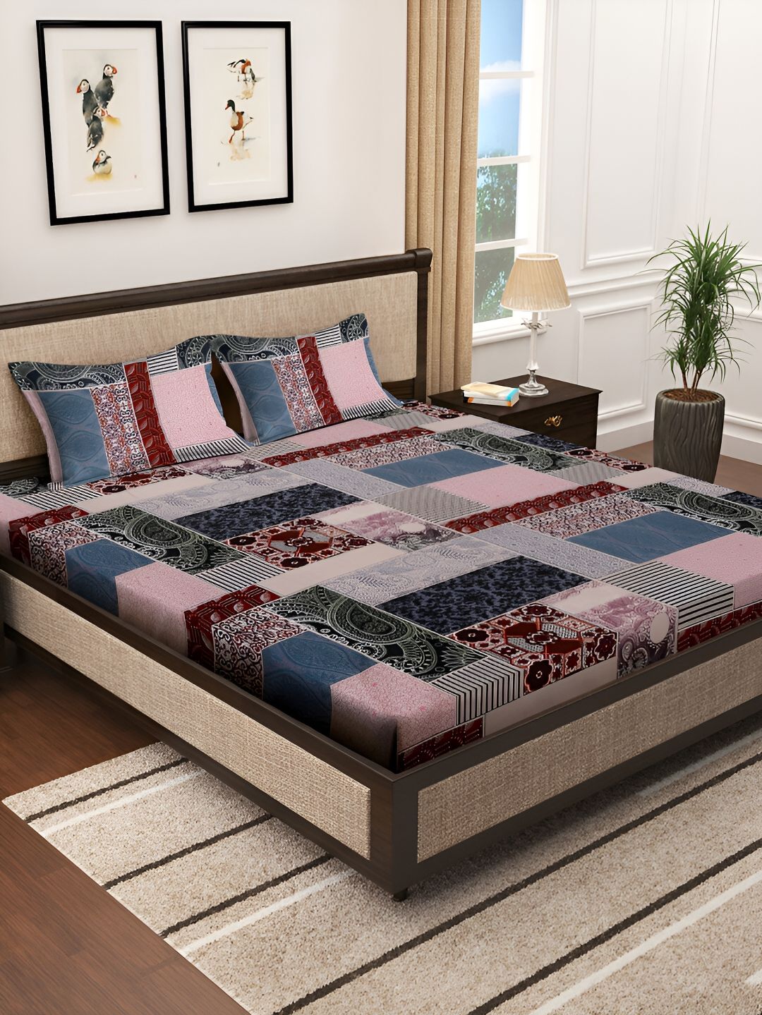 KLOTTHE Blue Ethnic Motifs Cotton 300 TC King Fine Bedsheet dengan 2 Sarung Bantal-98 x 89 inci