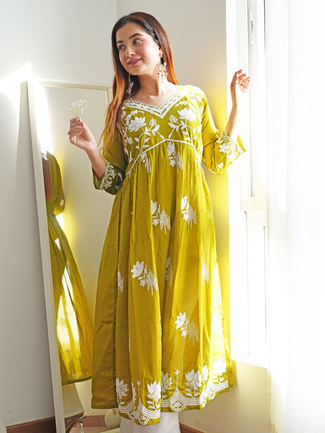 KALINI Women Floral Printed Flared Sleeves Thread Work Summer Sheers Kurta
