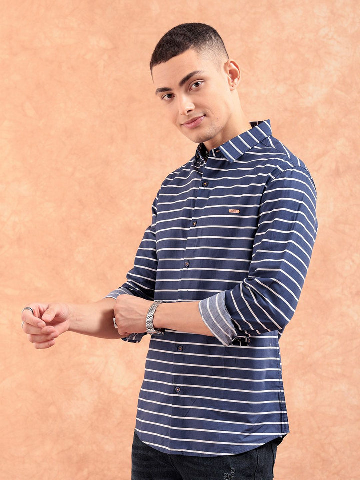 The Indian Garage Co Men Navy Blue & White Slim Fit Striped Casual Shirt