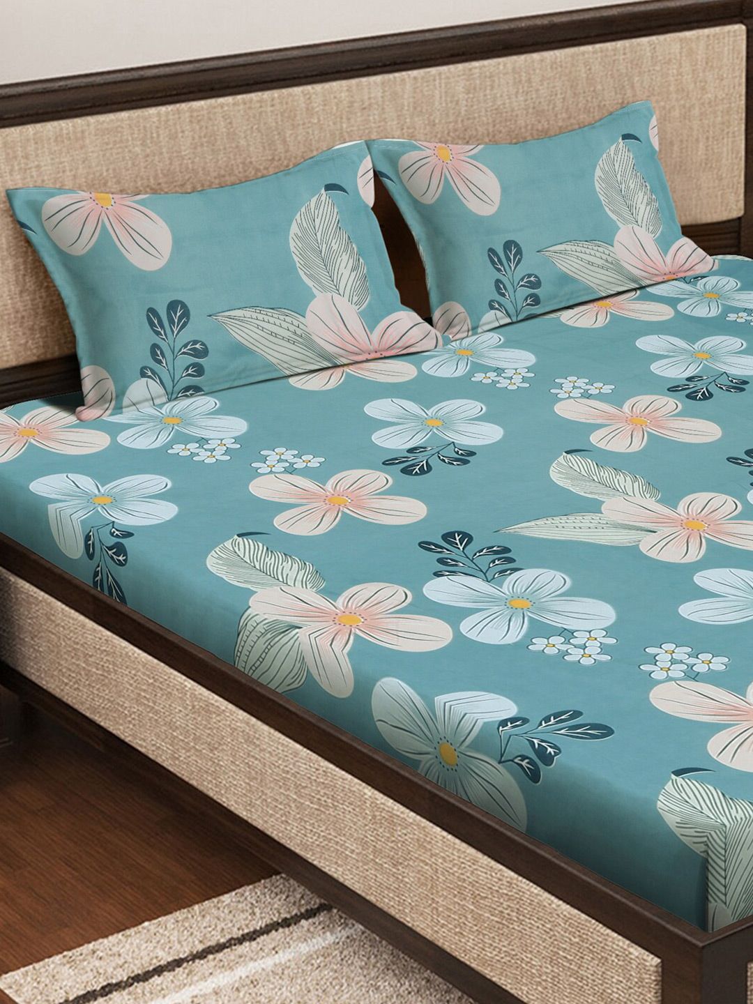 KLOTTHE Green Floral Polycotton 300 TC Fitted King Fine Bedsheet with 2 Pillow Covers-270 x 270 cm