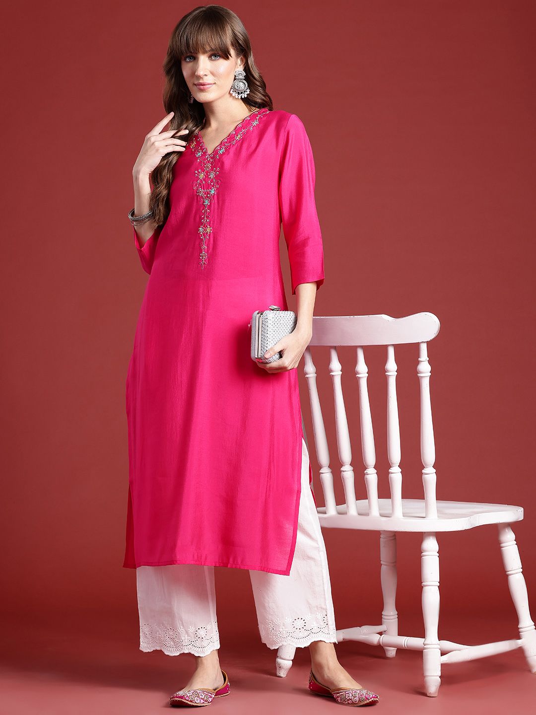 Anouk Floral Embroidered V-Neck Beads & Stones Studded Straight Kurta