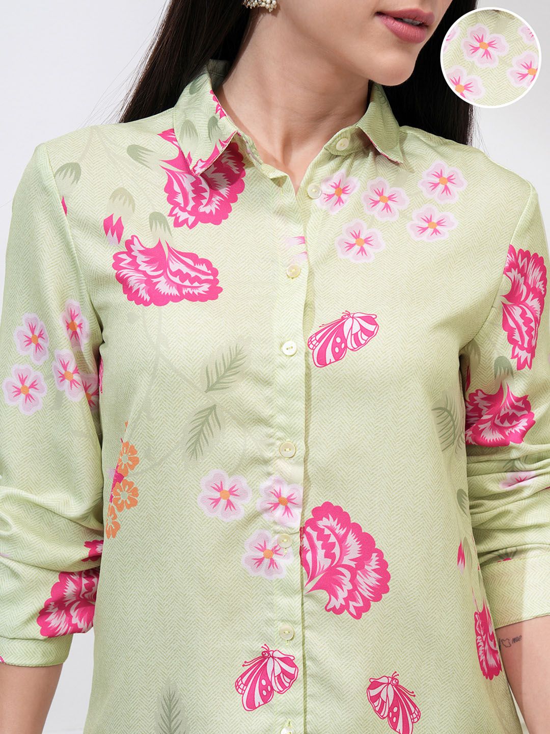Vastralay Green Floral Printed Long Sleeves Shirt With Trousers