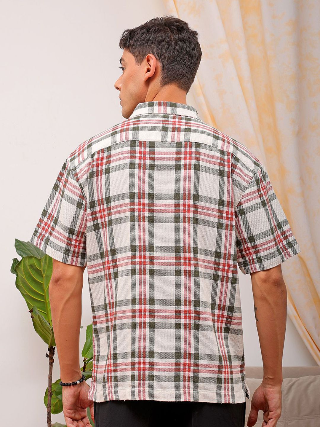 The Indian Garage Co Men Relaxed Fit Checked Resortwear Shirt