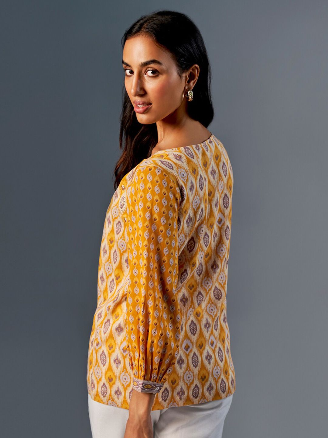 Global Desi Ethnic Motifs Printed V-Neck Puff Sleeve Top