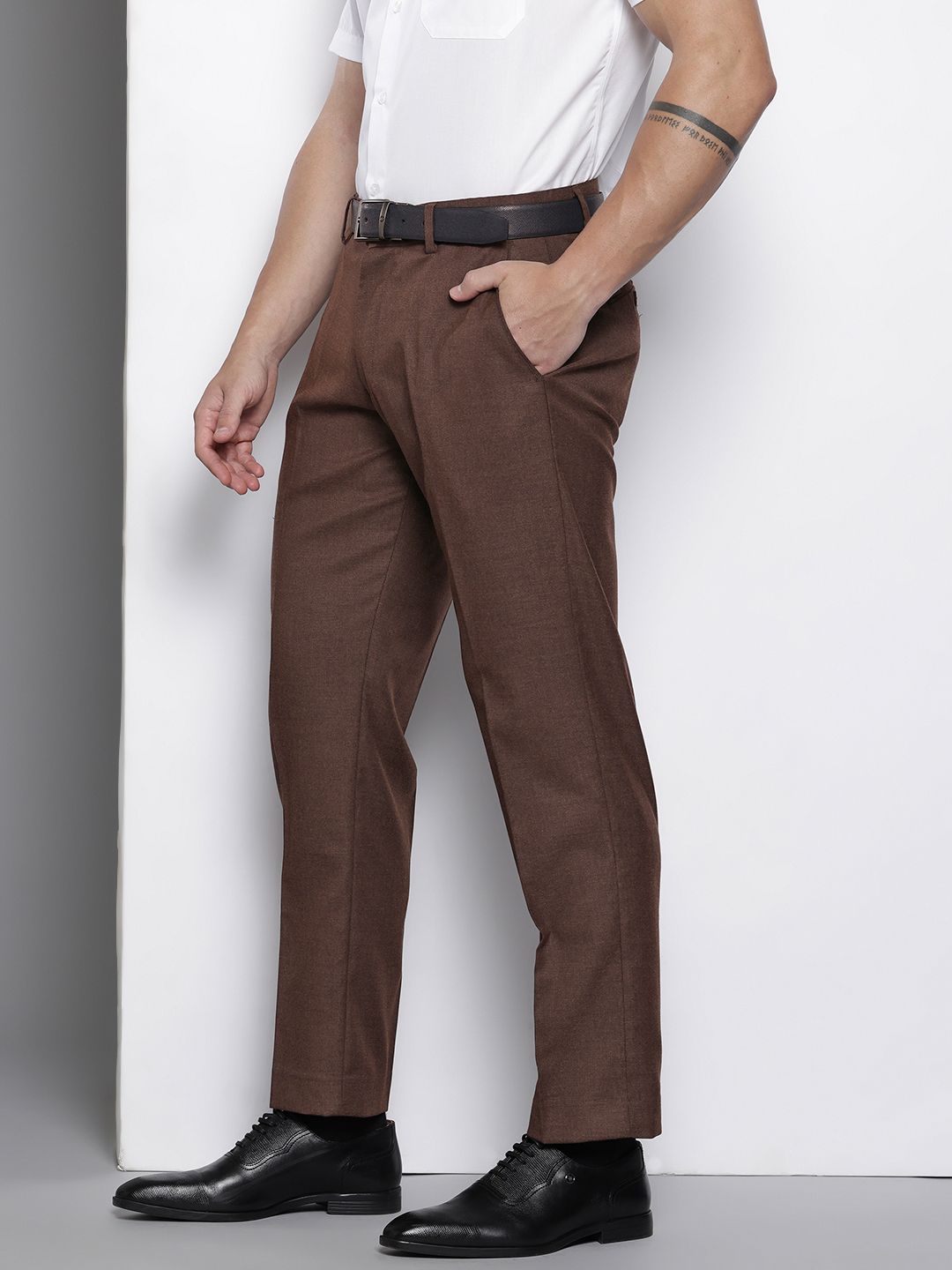 The Indian Garage Co. X Luxe Men Regular Fit Formal Trousers