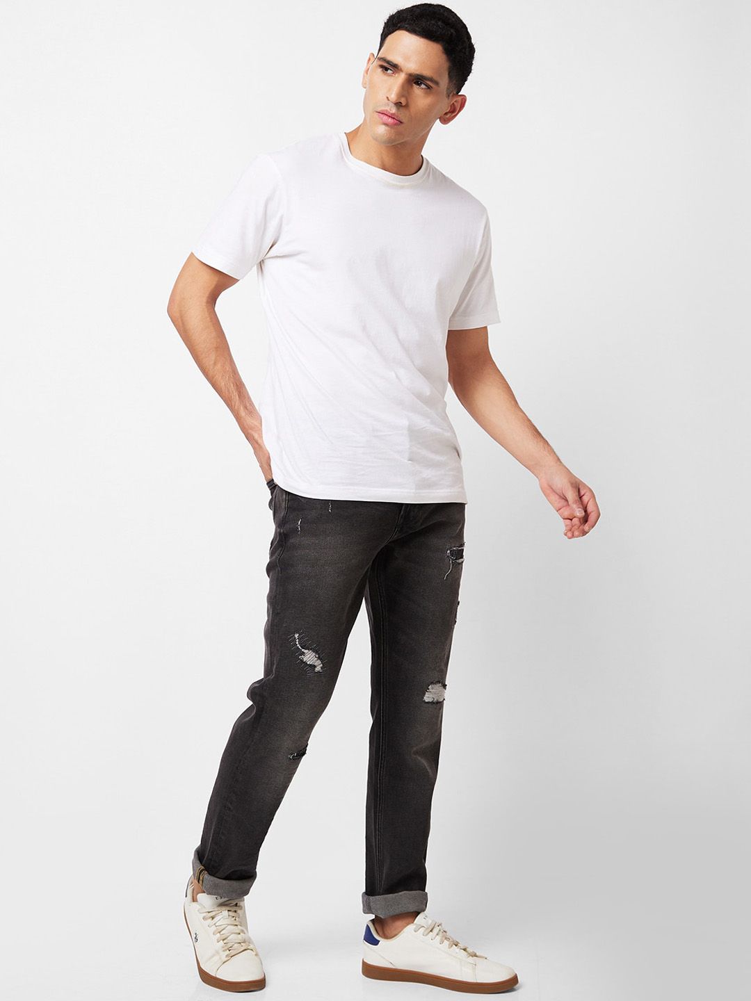 SPYKAR Men Relaxed Fit Mildly Distressed Heavy Fade Cotton Jeans