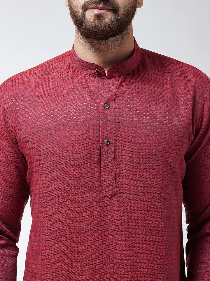SOJANYA Men Maroon Woven Design Straight Kurta