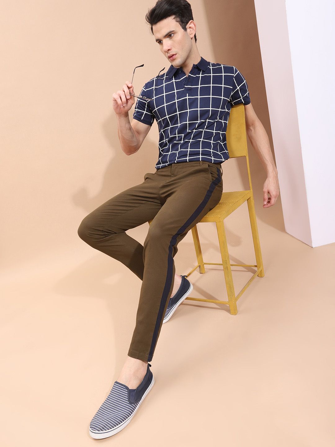 The Indian Garage Co Men Brown Slim Fit Solid Regular Trousers With Side Taping