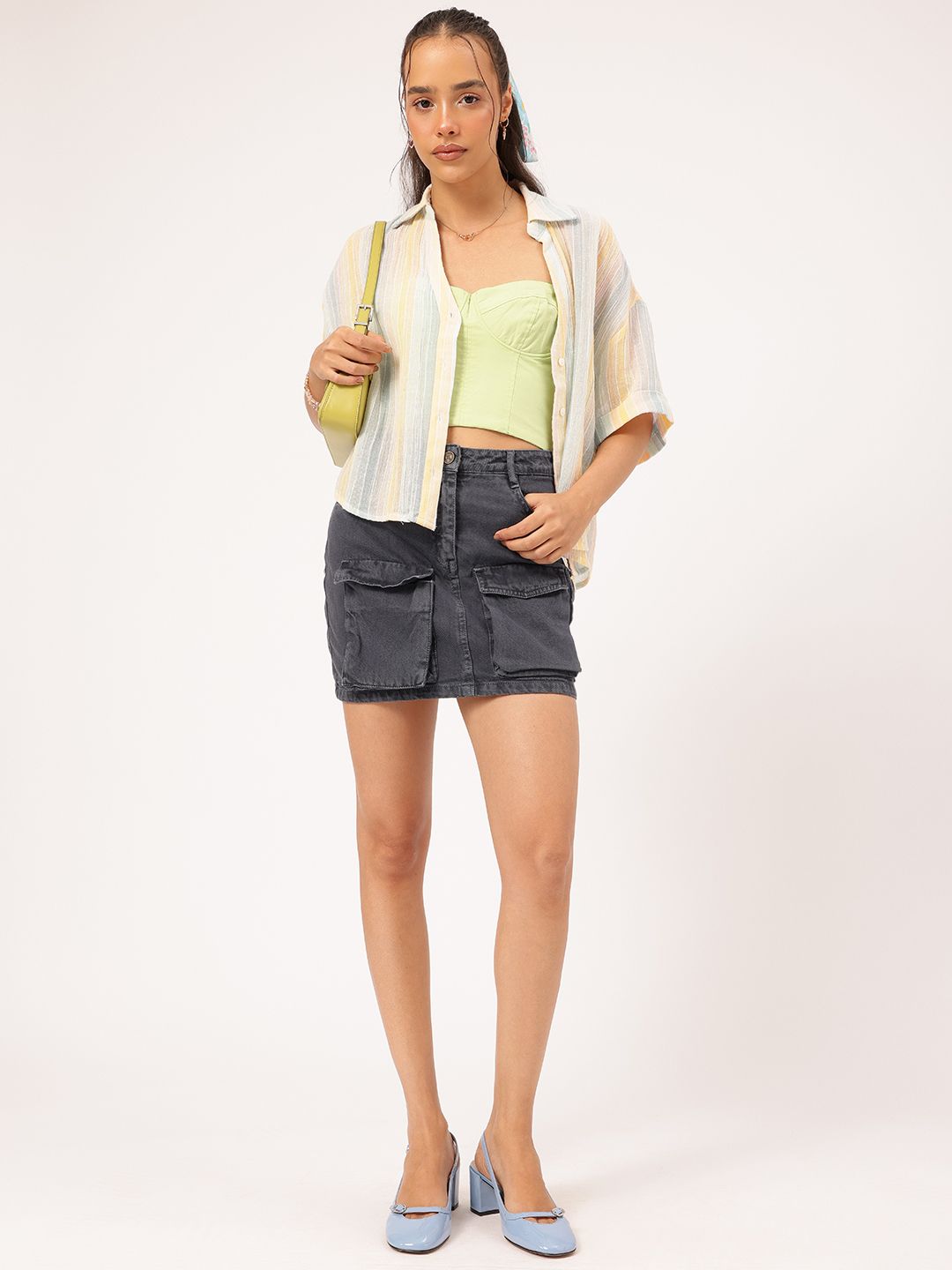 DressBerry Everyday Fashionable Boxy Pocket Mini Denim Skirt