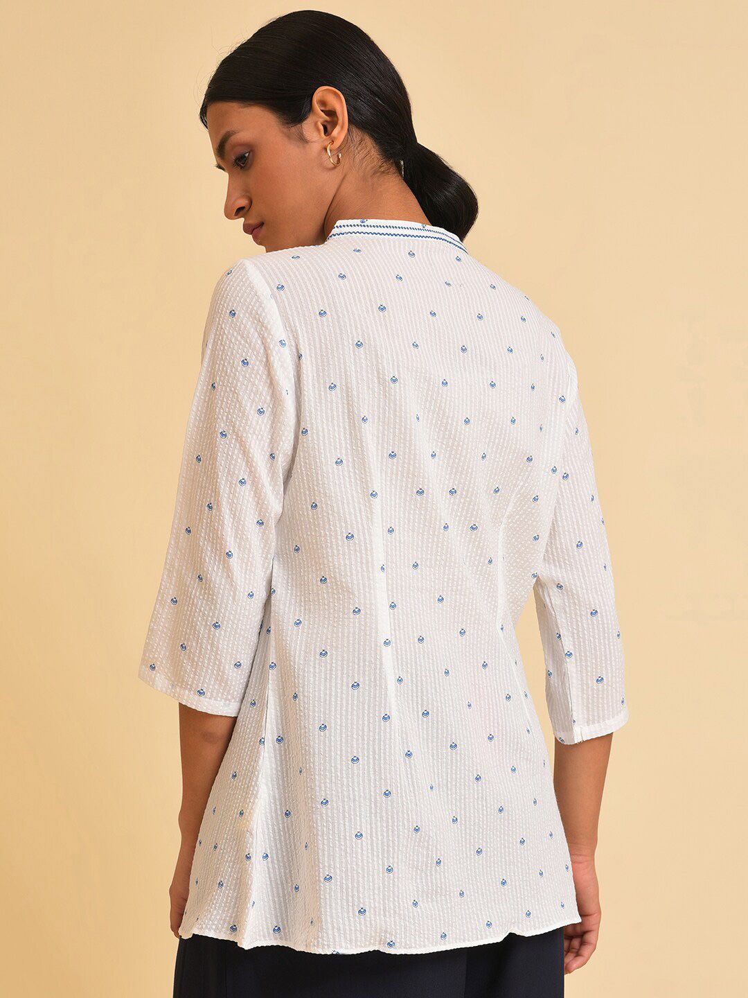 W White Geometric Print Mandarin Collar Cotton Top