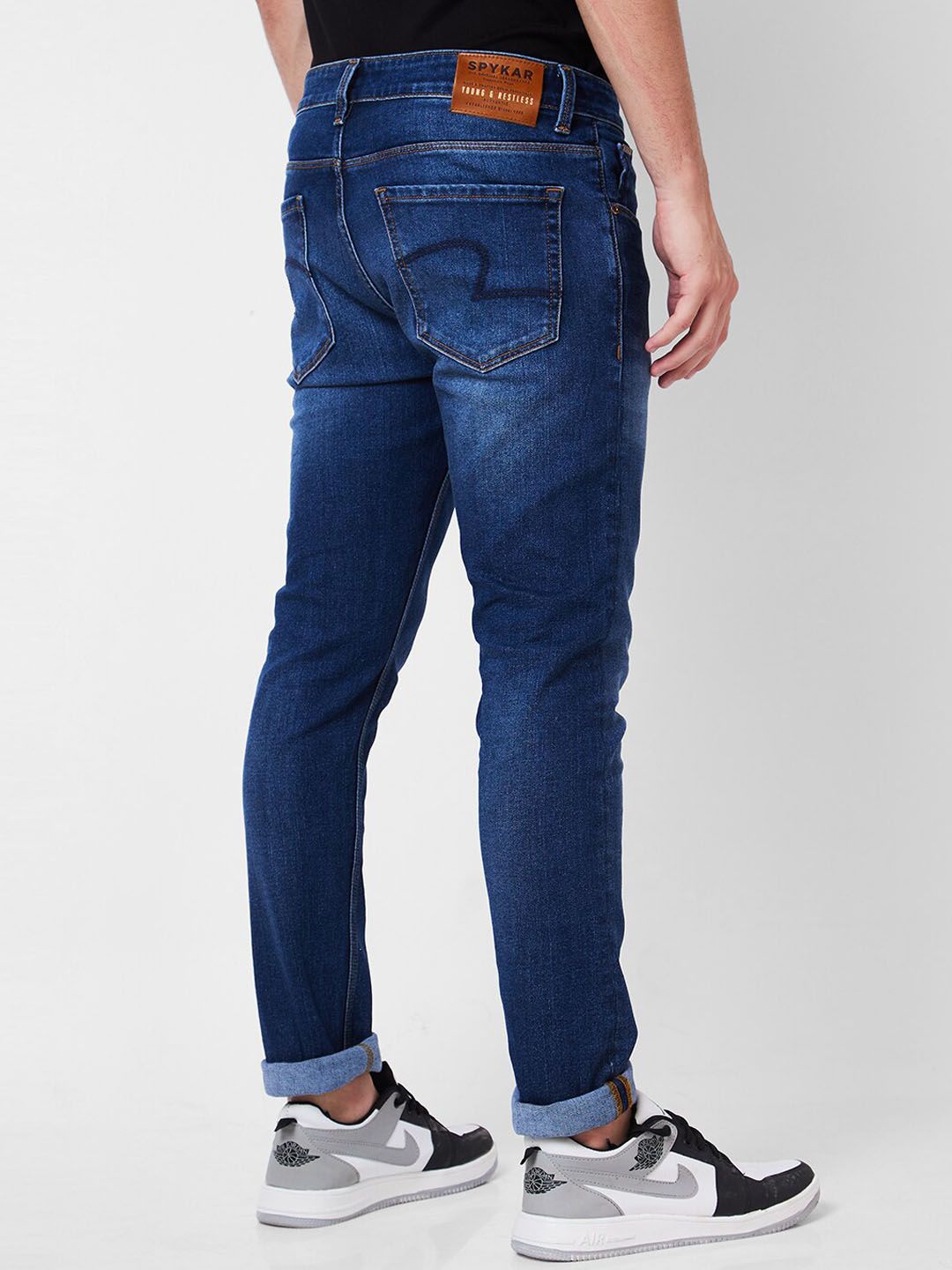 SPYKAR Men Skinny Fit Heavy Fade Low Rise Stretchable Jeans