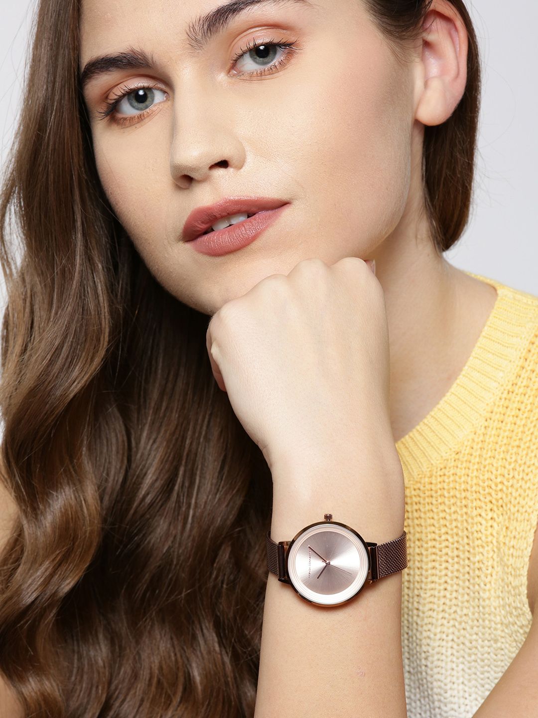 Sambungan Perancis Wanita Rose Gold-toned Analogue Watch FCN0001H