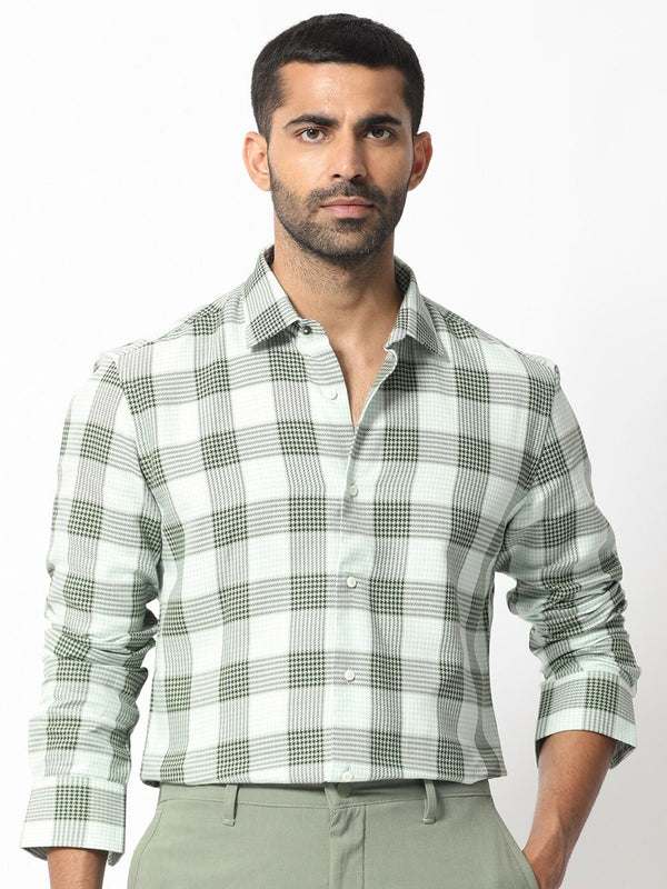 RARE RABBIT Men Ventura Slim Fit Gingham Checked Shirt