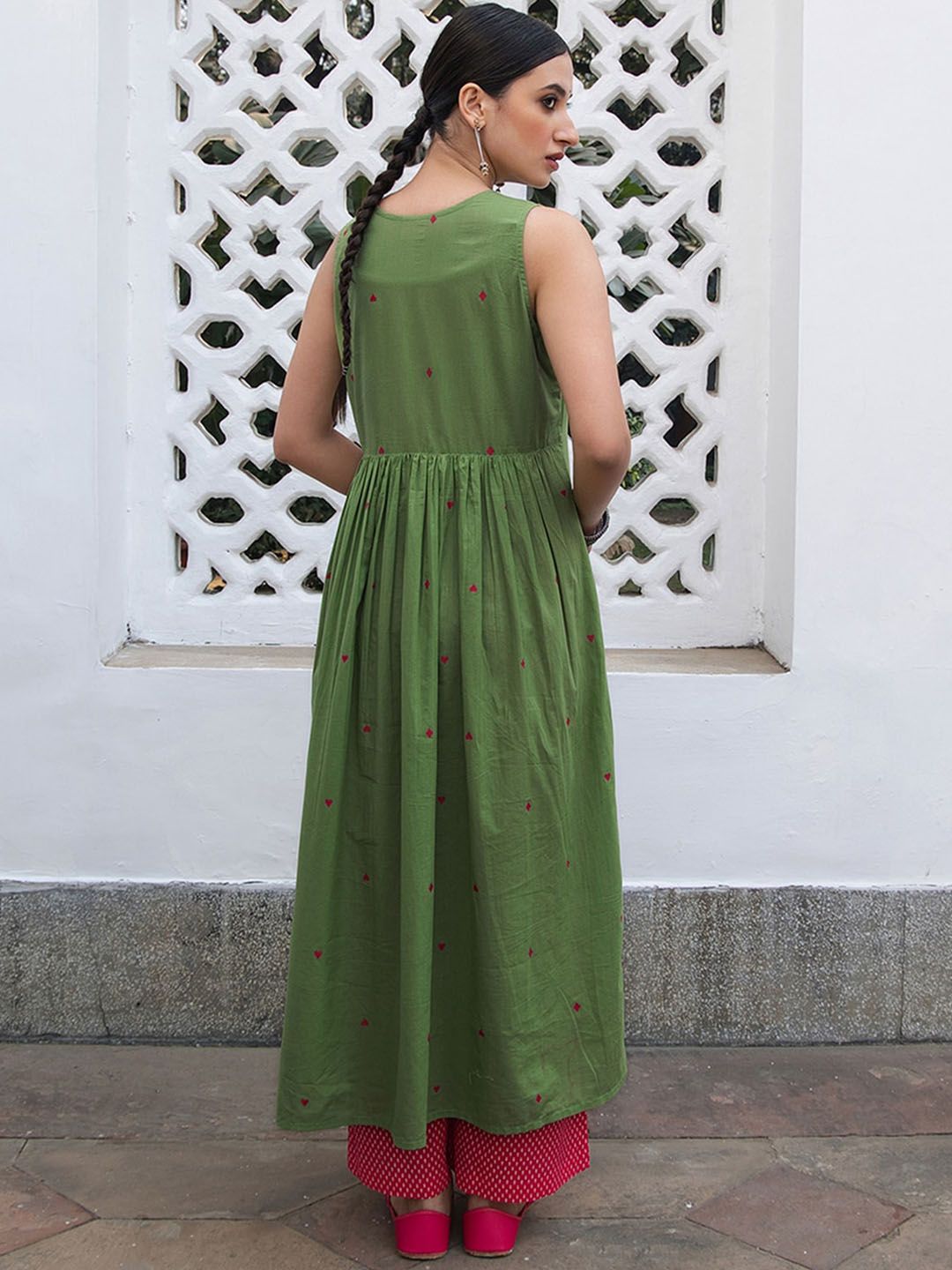 Janasya Women's Green Pure Cotton Geometric A-line Kurta Set
