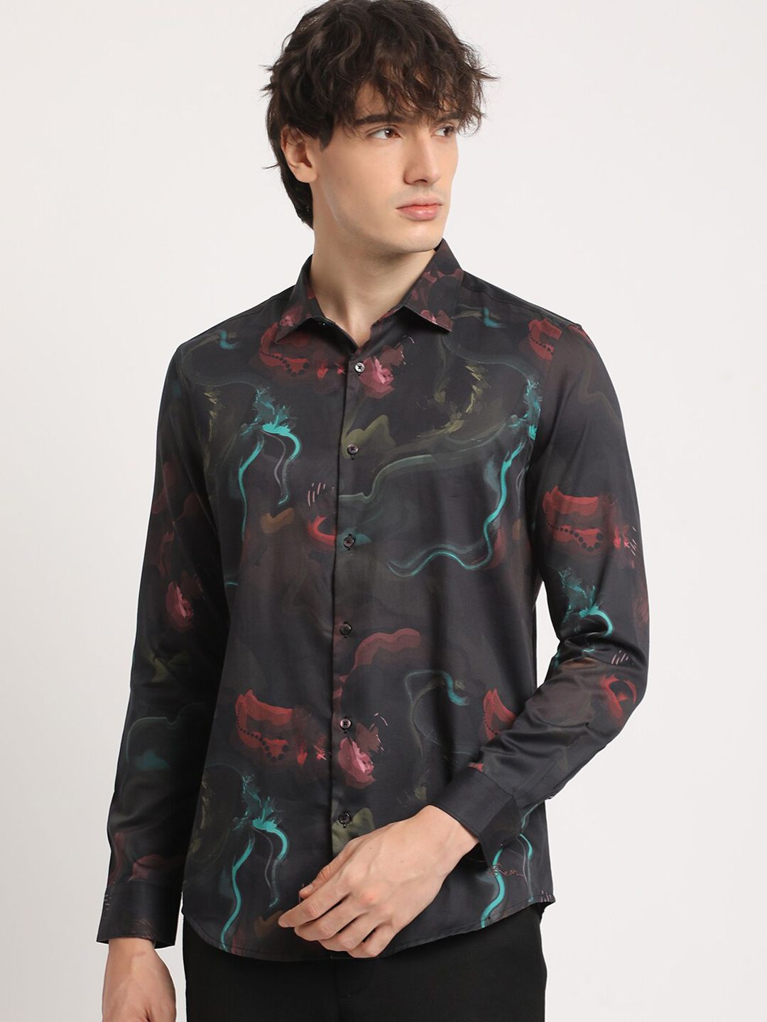 THE BEAR HOUSE Men Abstract Graphic Print Slim Fit Casual Shirt