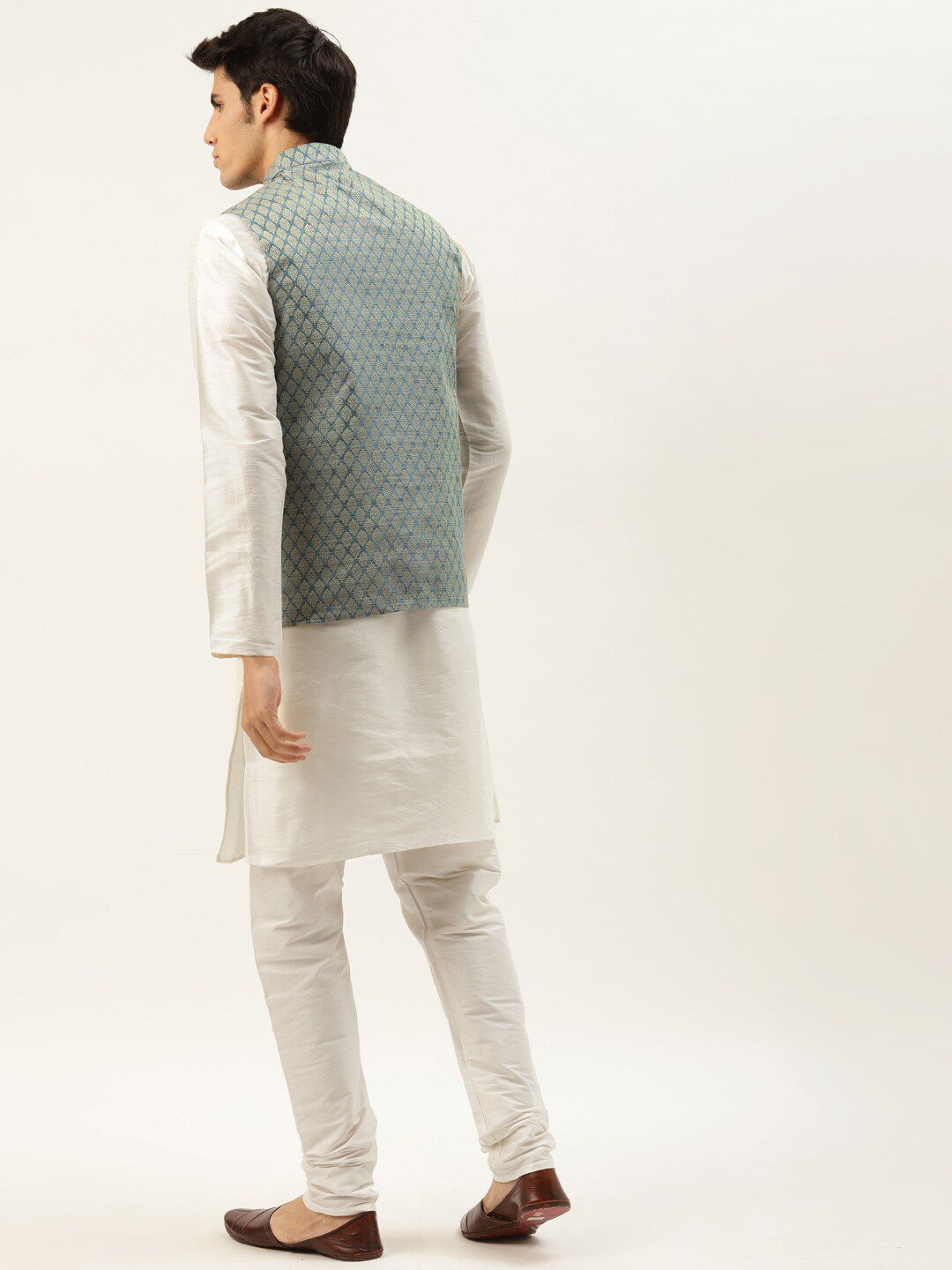 SOJANYA Manadrin Collar Kurta with Churidar & Nehru Jacket