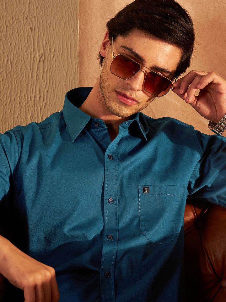 DENNISON Smart Spread Collar Cotton Casual Shirt