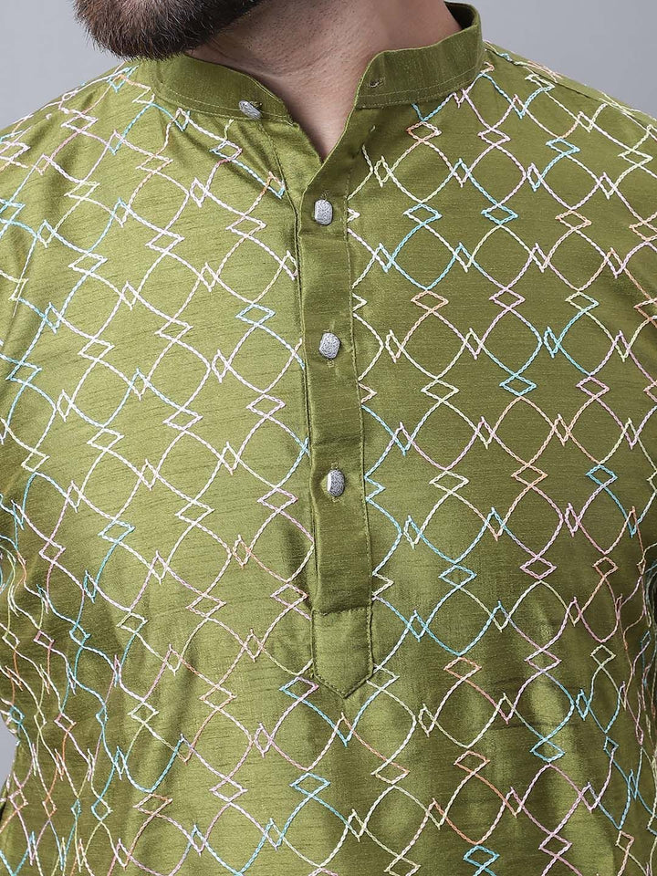 SOJANYA Embroidered Regular Kurta with Churidar