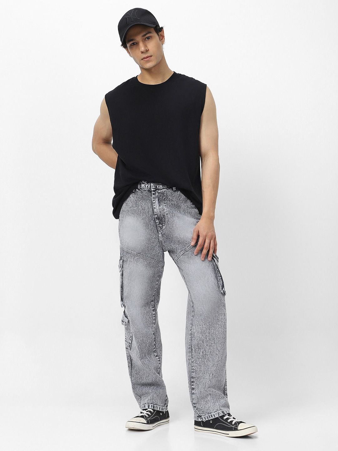 Urbano Fashion Men Ice Grey Loose Fit Cargo Jeans With 7 Pockets Non-Stretchable