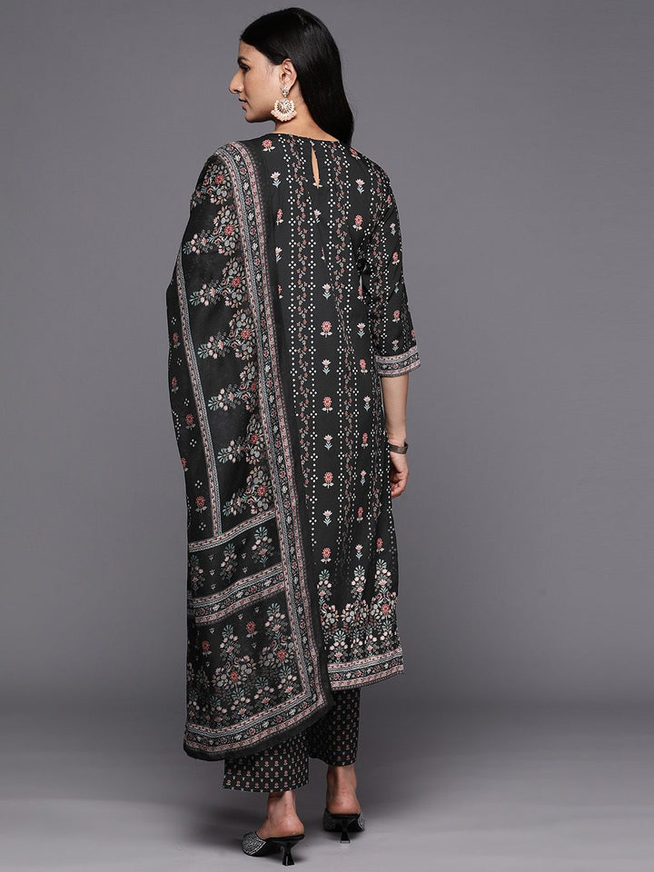 Libas Floral Printed Kurta with Trousers & With Dupatta