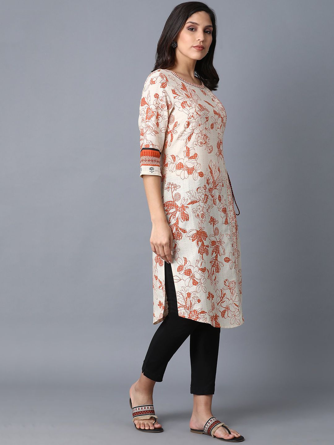 W Women Beige Floral Printed Thread Work Kurta