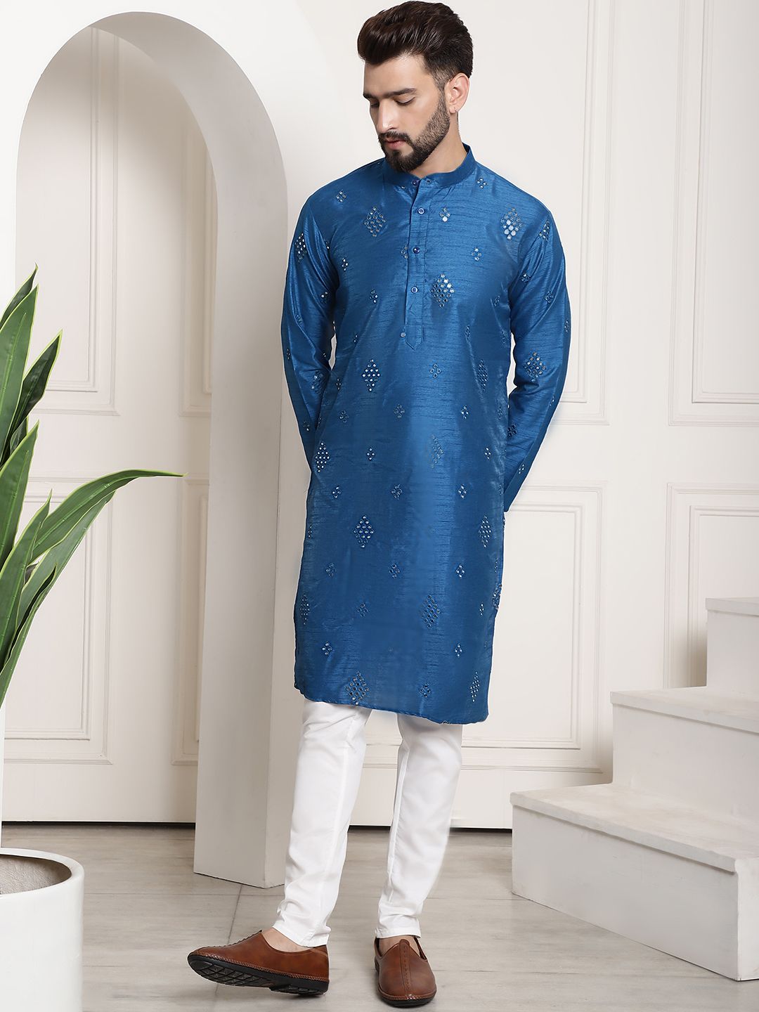 SOJANYA Geometric Embroidered Regular Mirror Work Kurta With Pyjamas